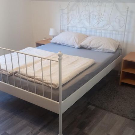 Keti Appartement Plaški Buitenkant foto