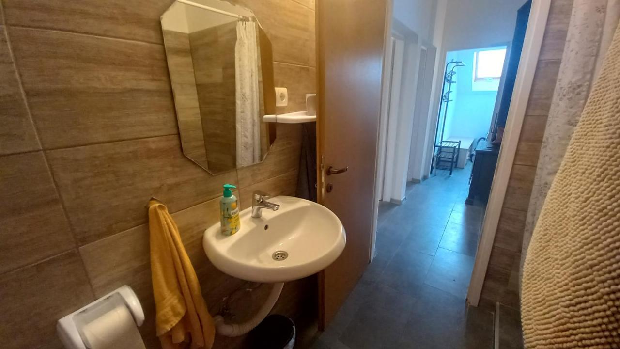 Keti Appartement Plaški Buitenkant foto