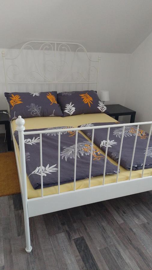 Keti Appartement Plaški Buitenkant foto